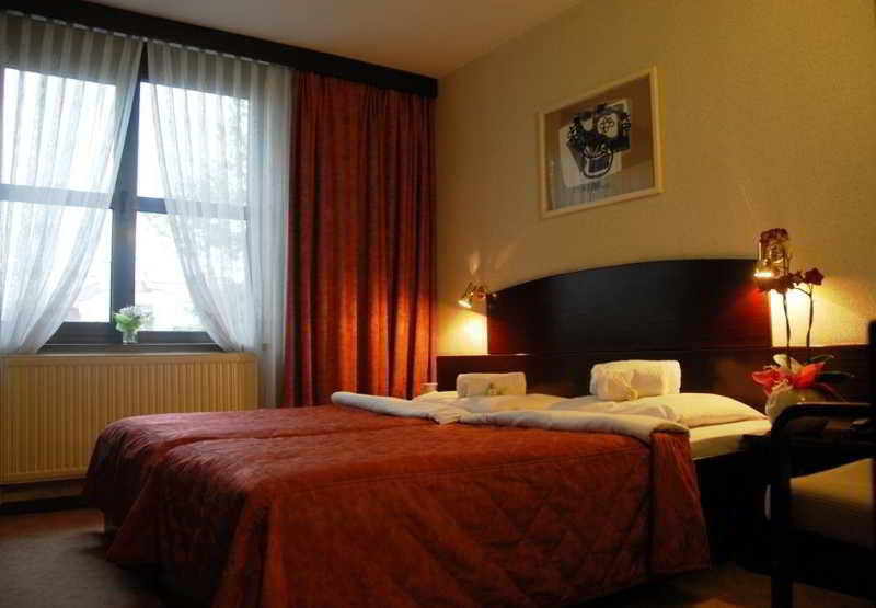 קרקוב Go Cracow Resort מראה חיצוני תמונה